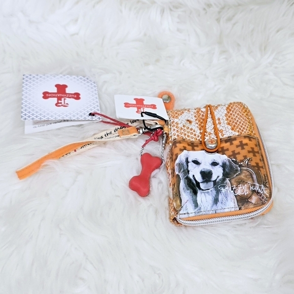 Fuzzy Nation orange wallet new - Picture 1 of 9